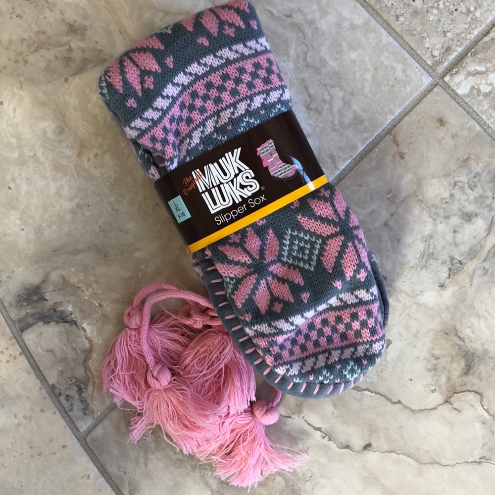 NWT MUK LUKS Slipper Socks